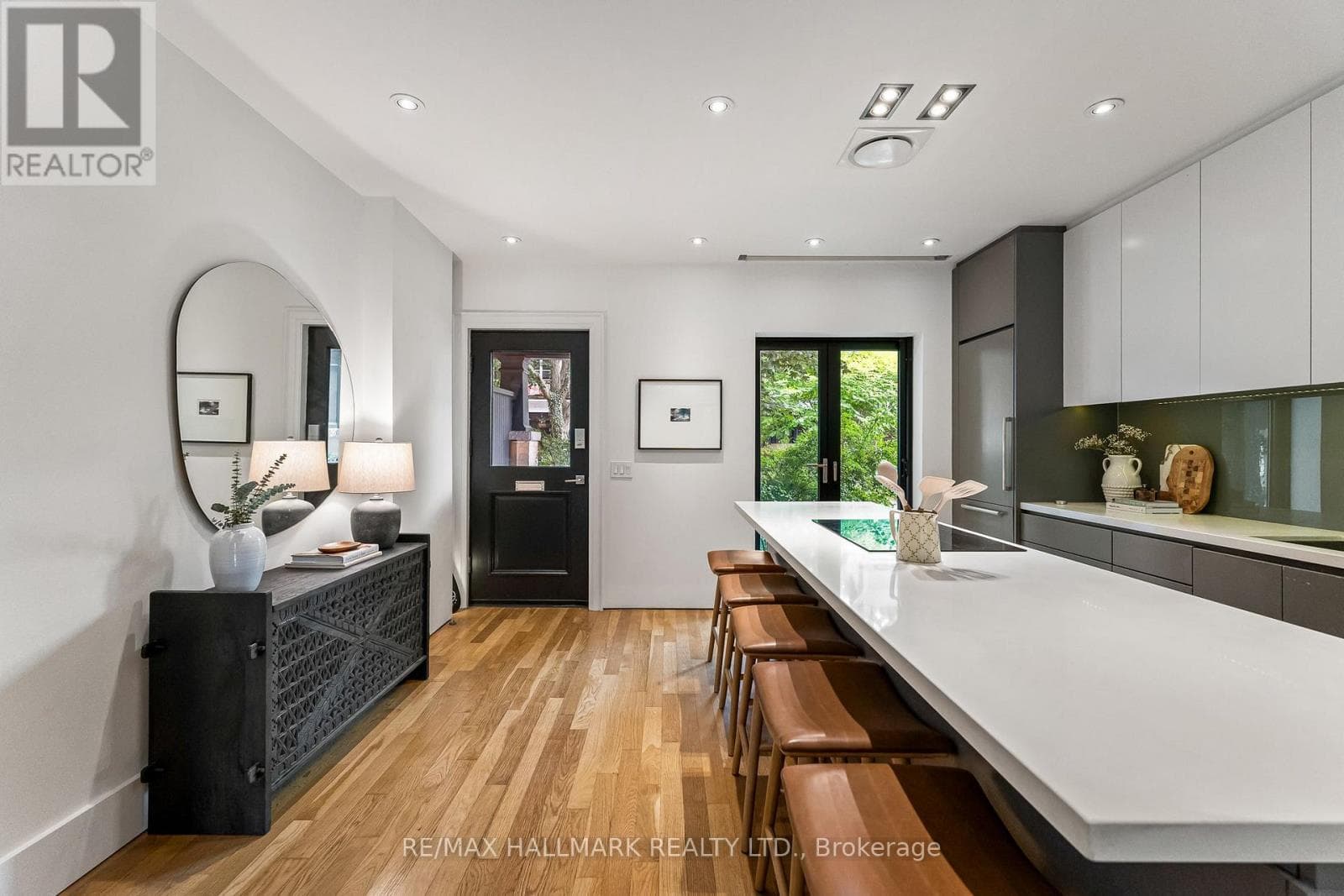 Photo of 40 FERNWOOD PARK AVENUE