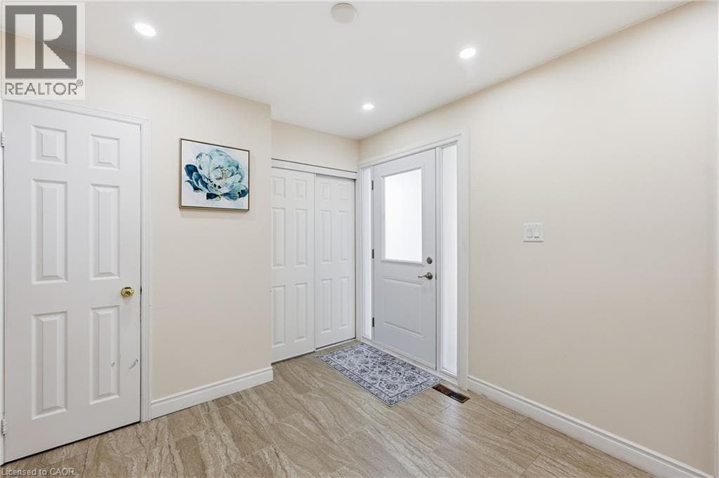 Photo of 5592 MILLBROOK Lane