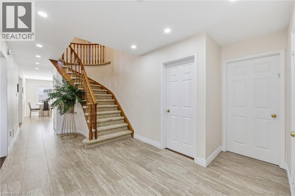 Photo of 5592 MILLBROOK Lane