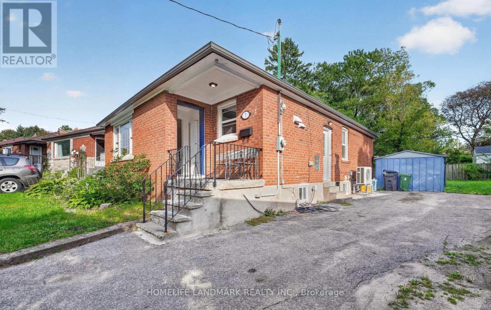 Photo of 7 BAUDINA CRESCENT