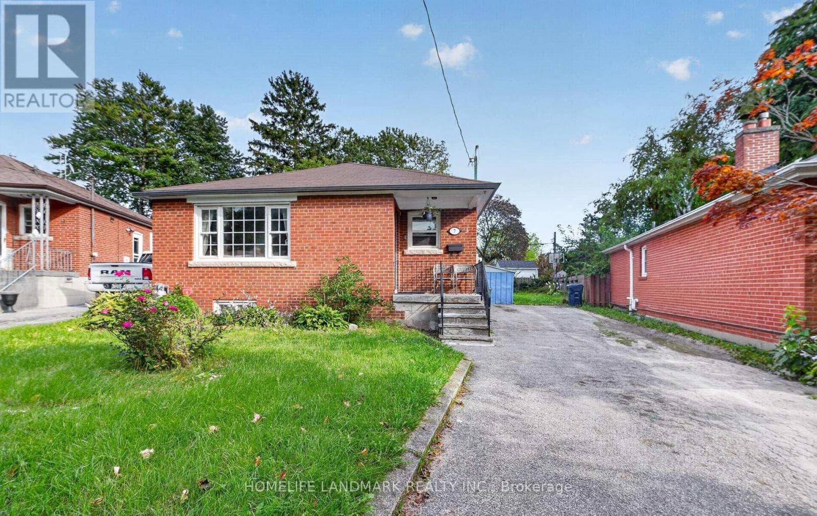 Photo of 7 BAUDINA CRESCENT