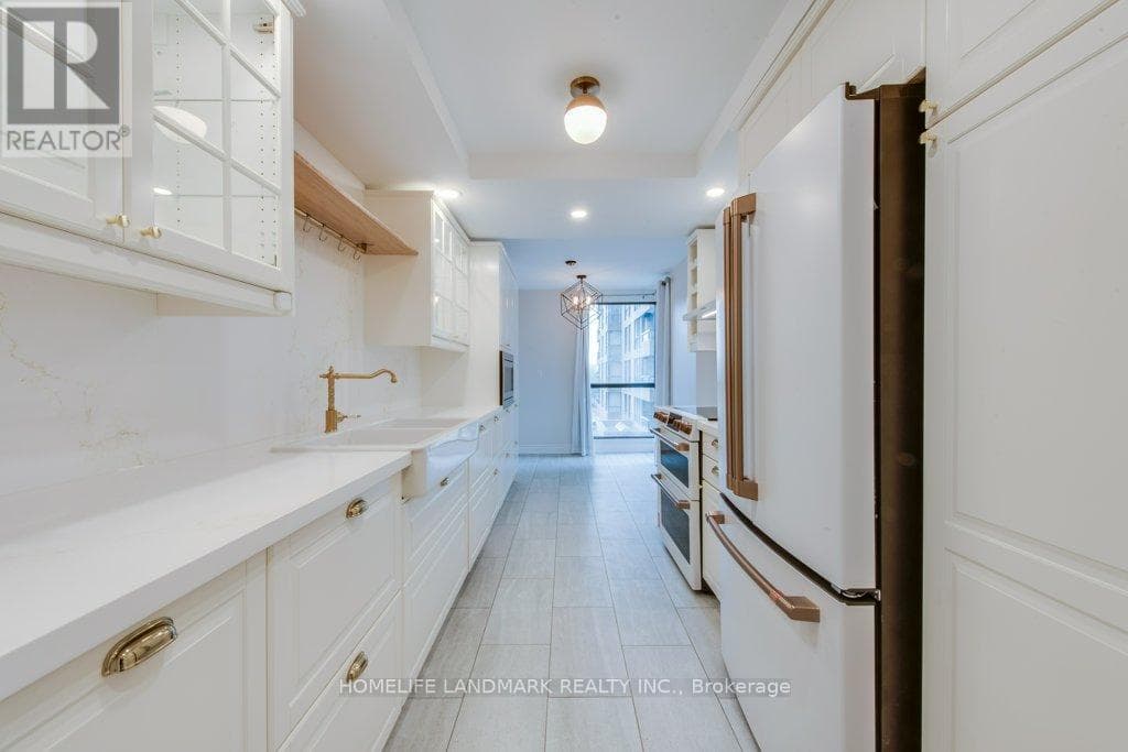 Photo of 306 - 1 CONCORDE PLACE
