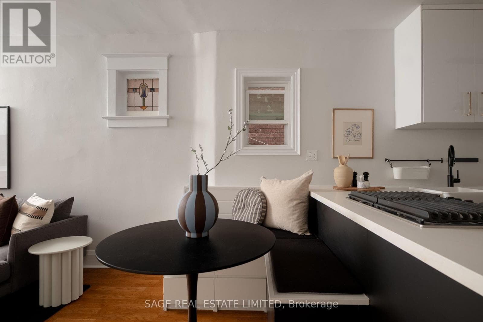 Photo of 74 BARRINGTON AVENUE