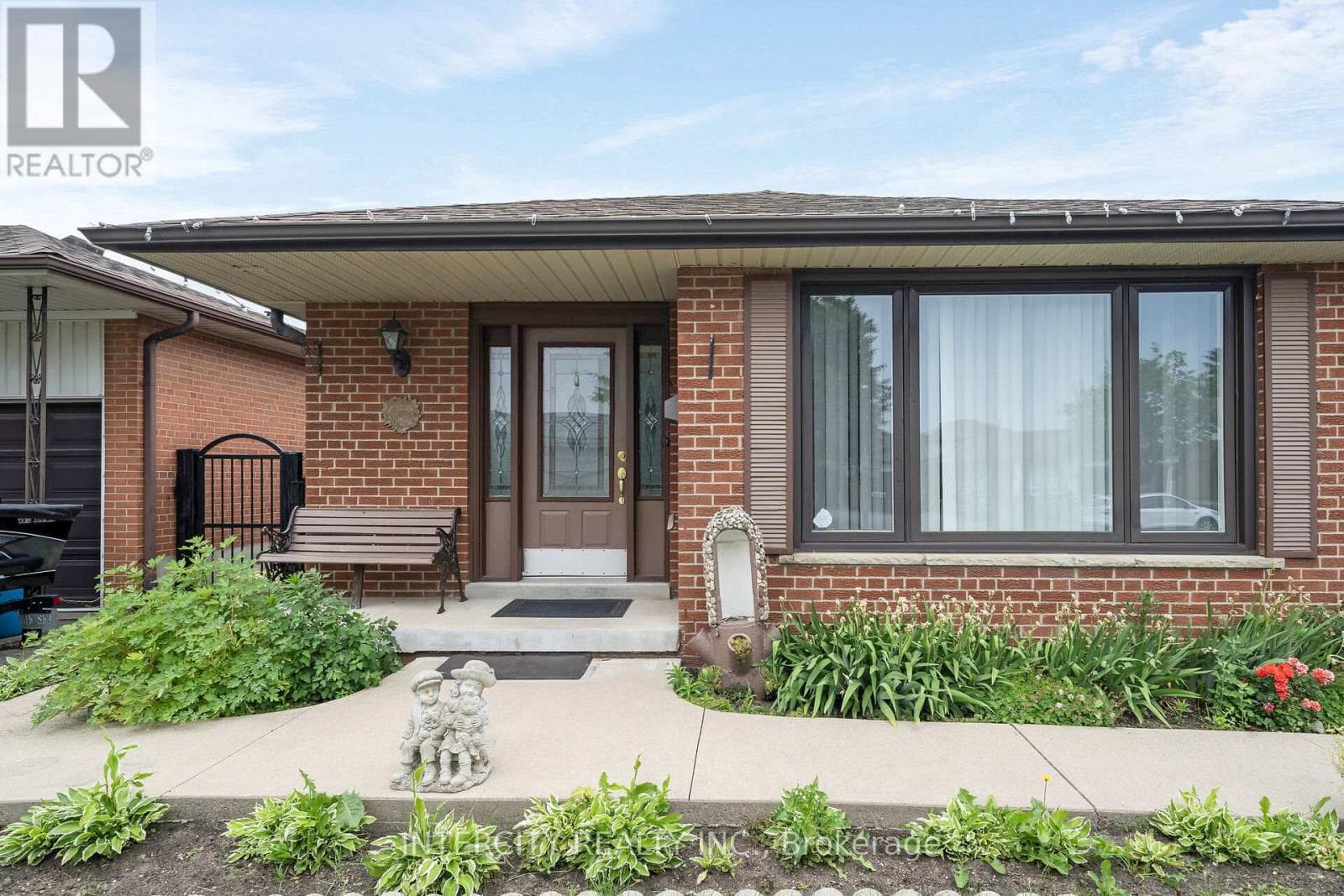 Photo of 7279 VERNOR DRIVE