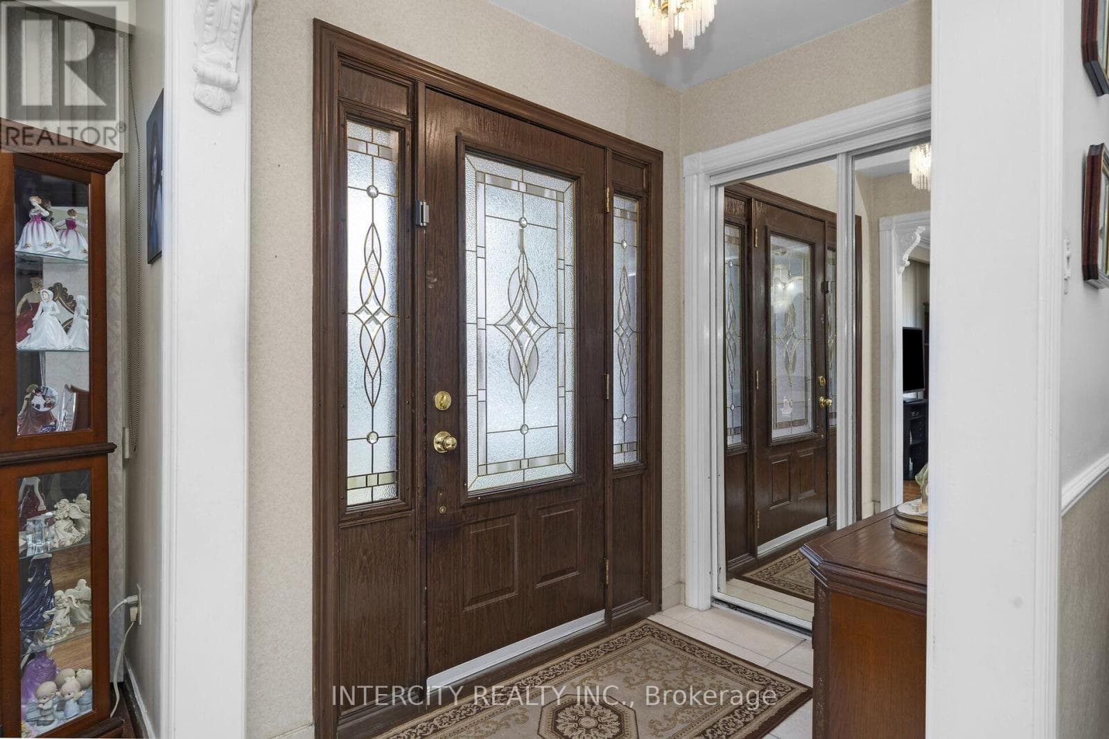 Photo of 7279 VERNOR DRIVE