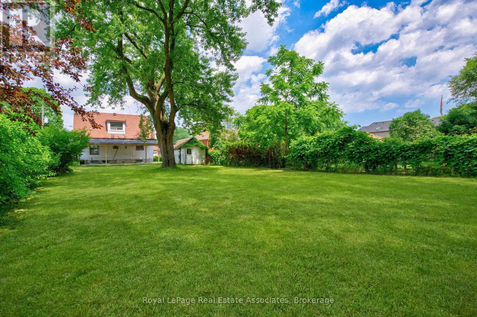Photo of 1072 ORCHARD ROAD