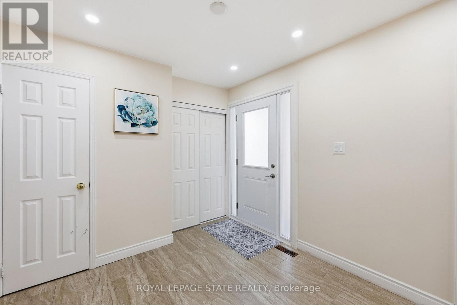 Photo of 5592 MILLBROOK LANE
