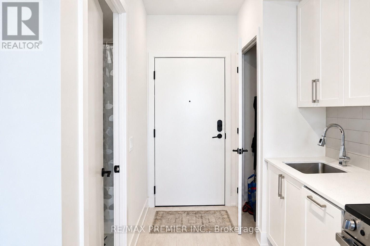 Photo of 544 - 2450 OLD BRONTE ROAD