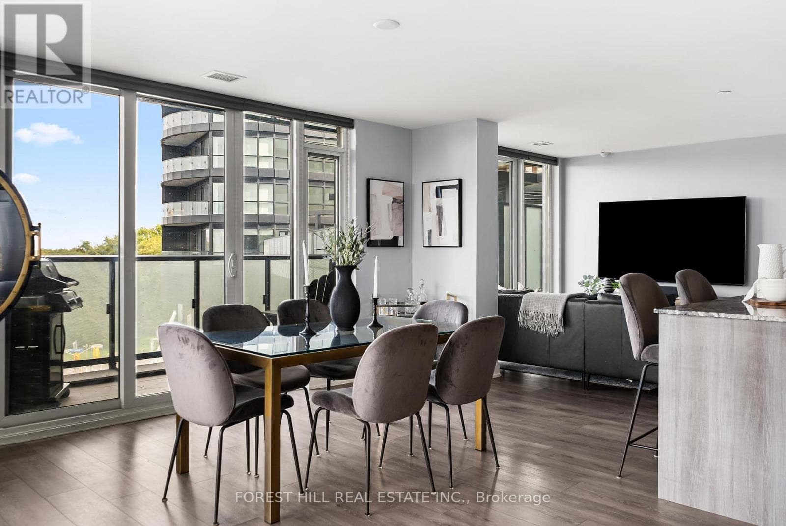 Photo of 503 - 575 BLOOR STREET E