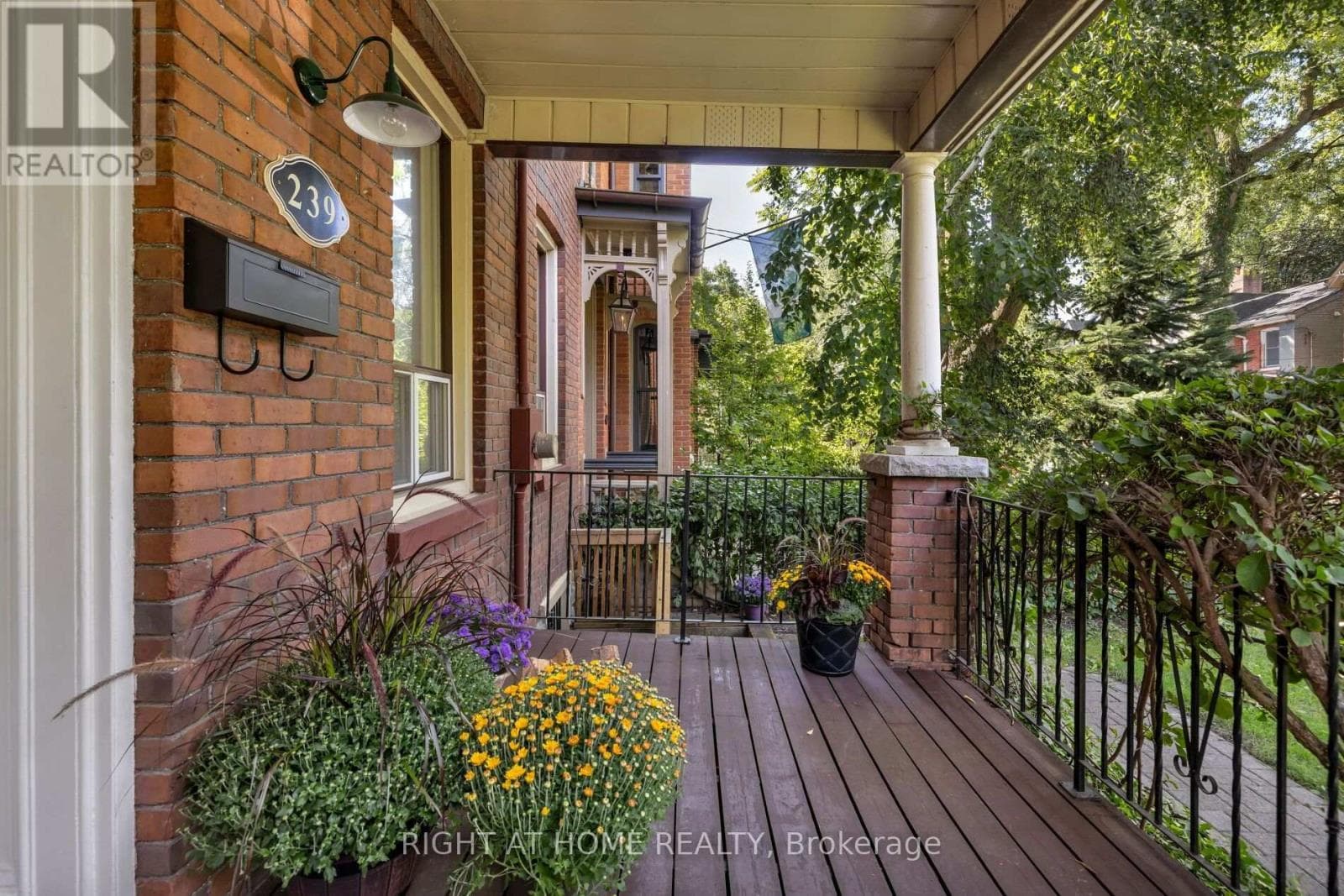 Photo of 239 SEATON STREET