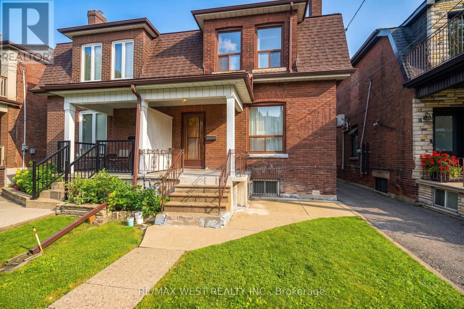 Photo of 257 DELAWARE AVENUE