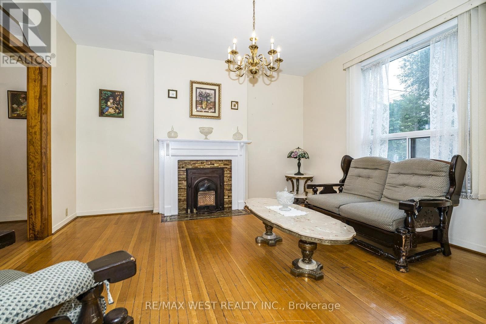 Photo of 257 DELAWARE AVENUE