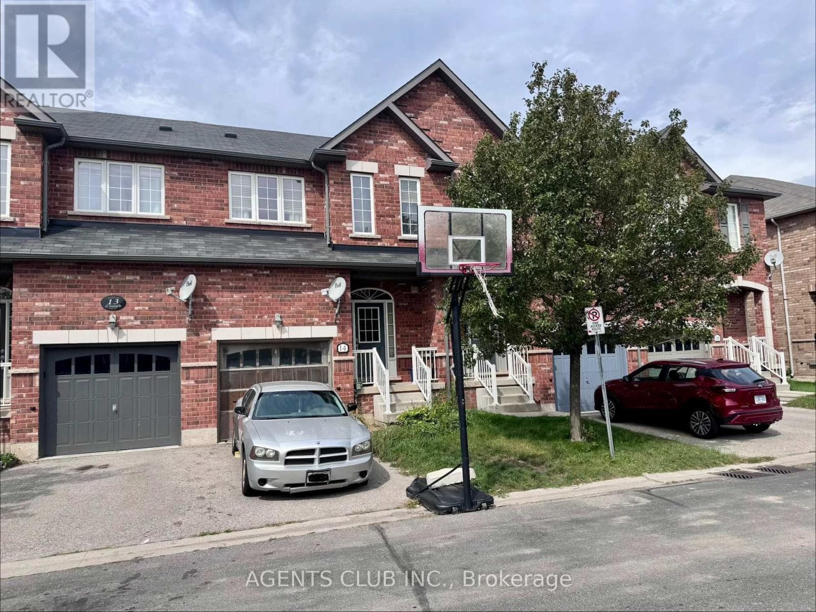 Photo of 14 - 651 FARMSTEAD DRIVE