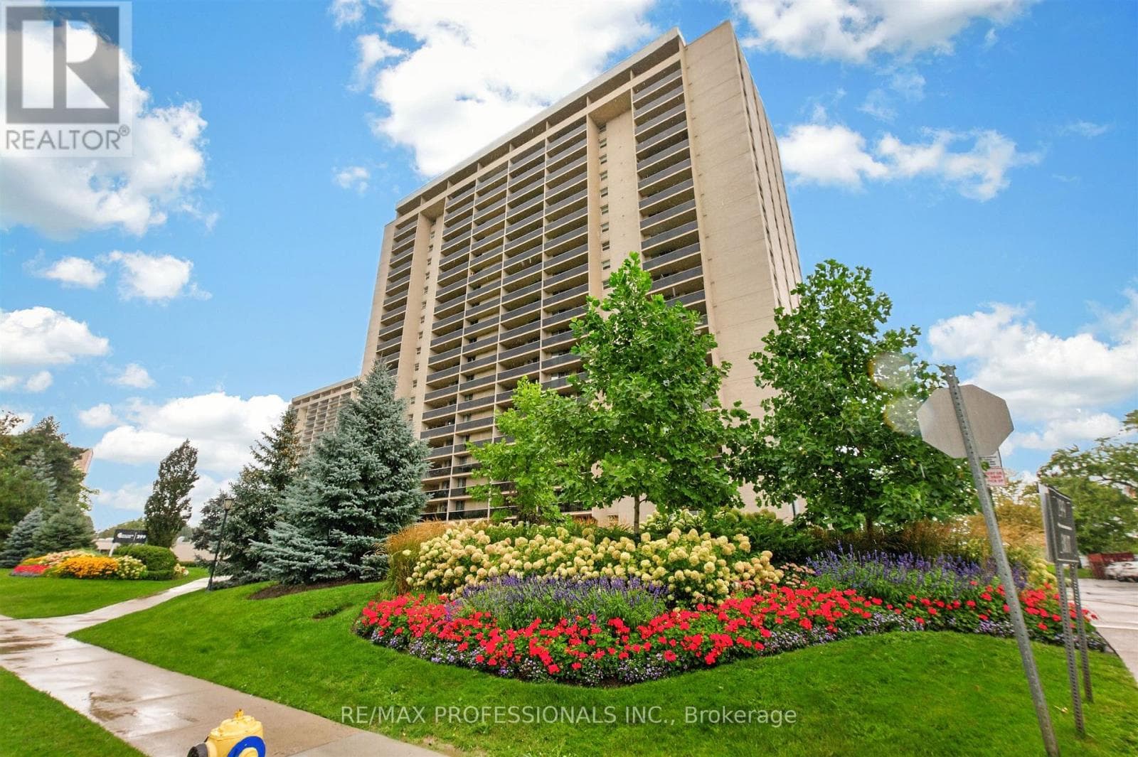 Photo of 502 - 299 MILL ROAD
