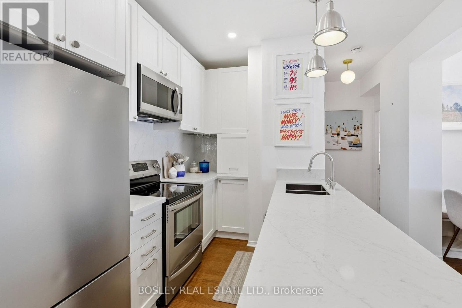 Photo of 105 - 801 KING STREET W