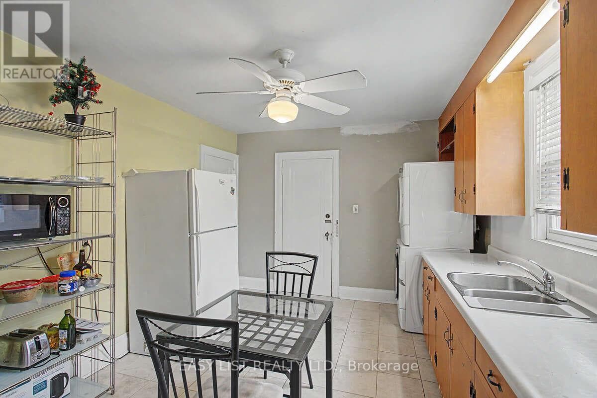 Photo of 77 AVONDALE AVENUE