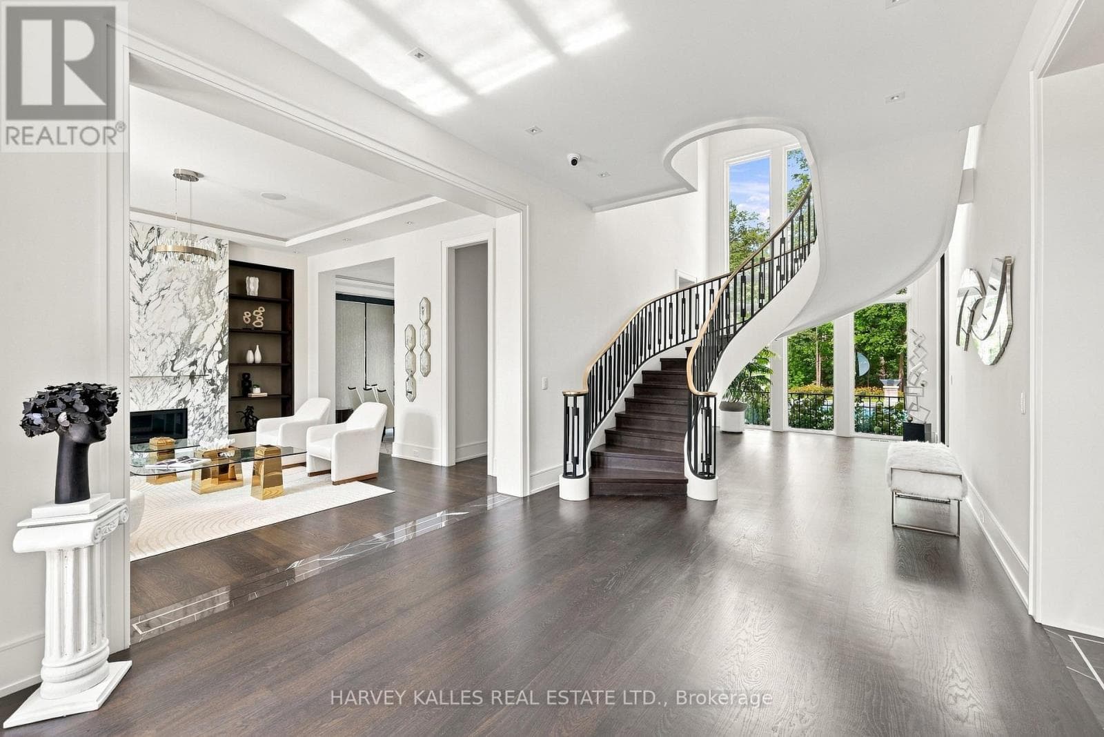 Photo of 126 SANDRINGHAM DRIVE