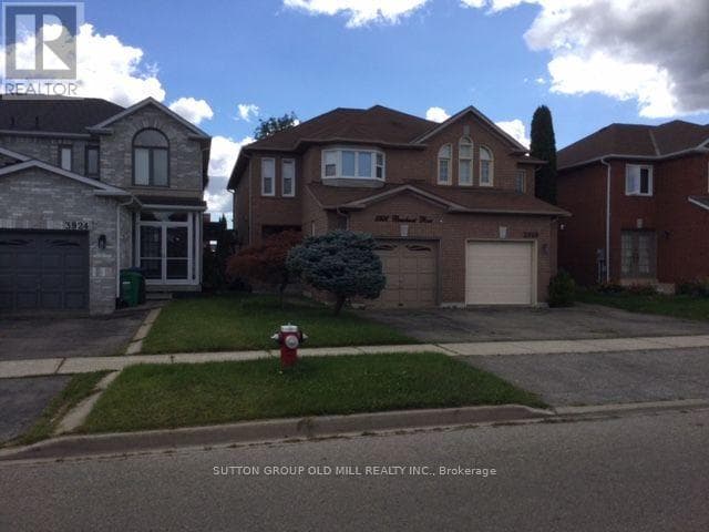 Photo of 3926 BEECHNUT ROW