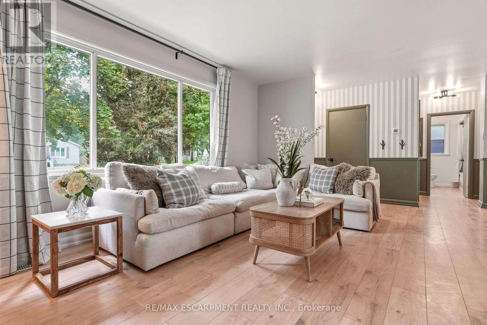 Photo of 271 LINDEN AVENUE