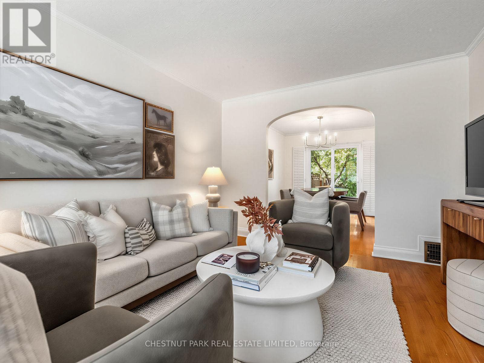 Photo of 8 BEAUFIELD AVENUE