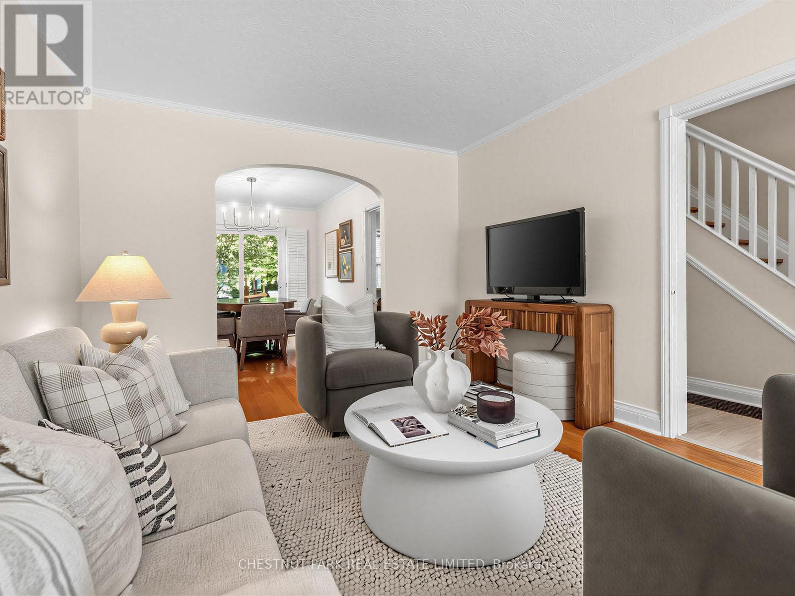 Photo of 8 BEAUFIELD AVENUE