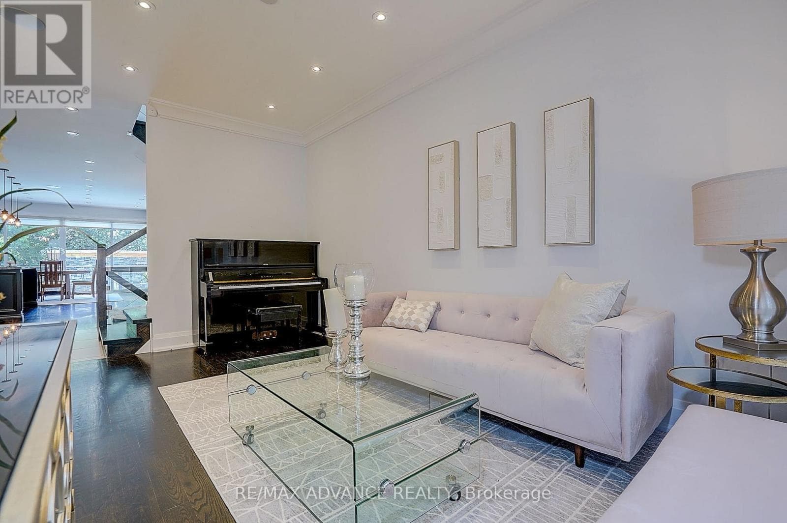 Photo of 218 CAMERON AVENUE