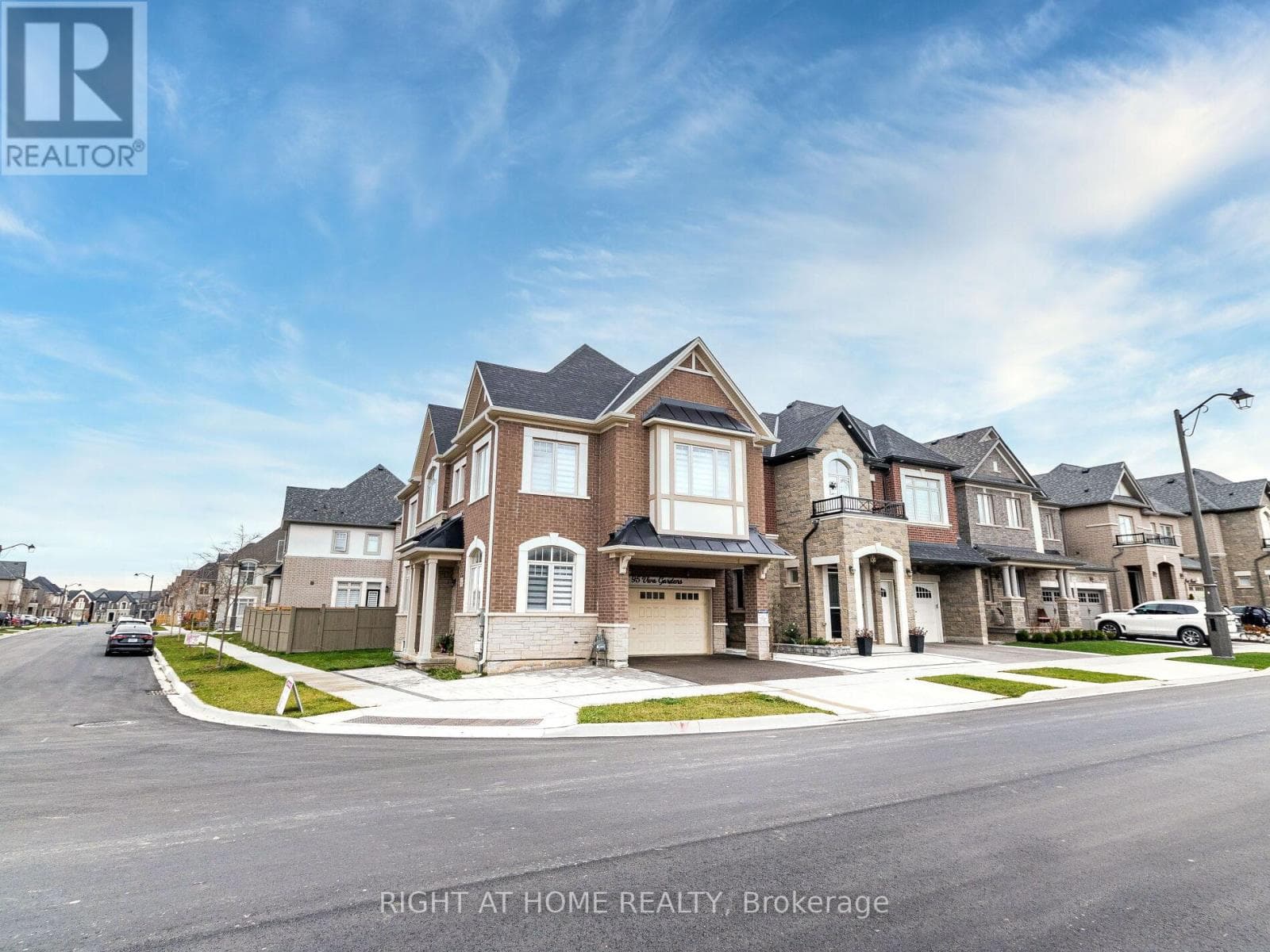 Photo of 95 VIVA GARDENS
