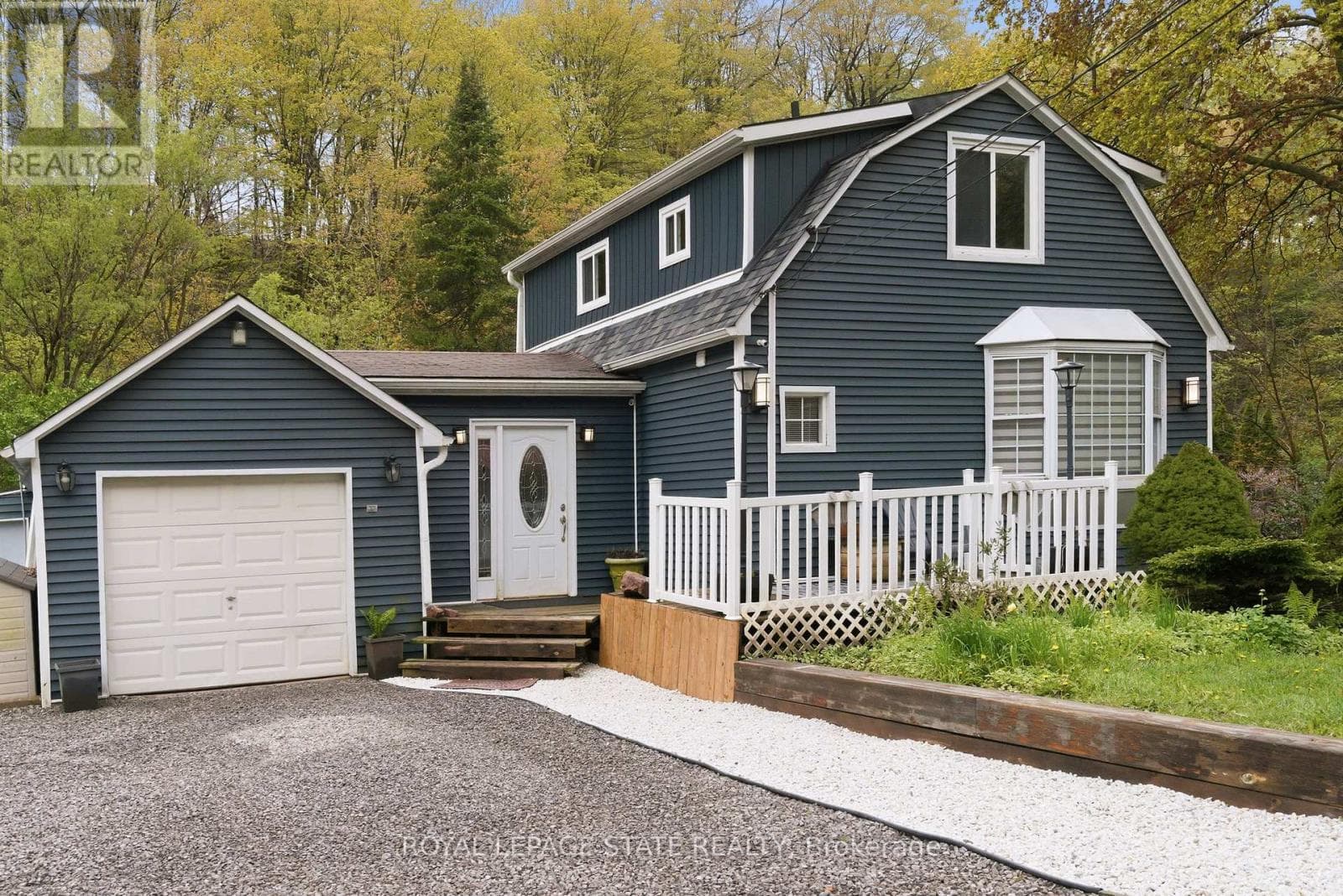 Photo of 1262 HIDDEN VALLEY ROAD