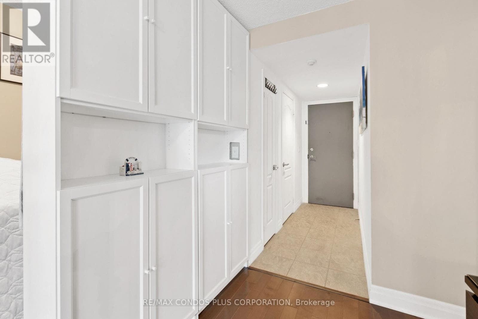 Photo of 317 - 2119 LAKE SHORE BOULEVARD W