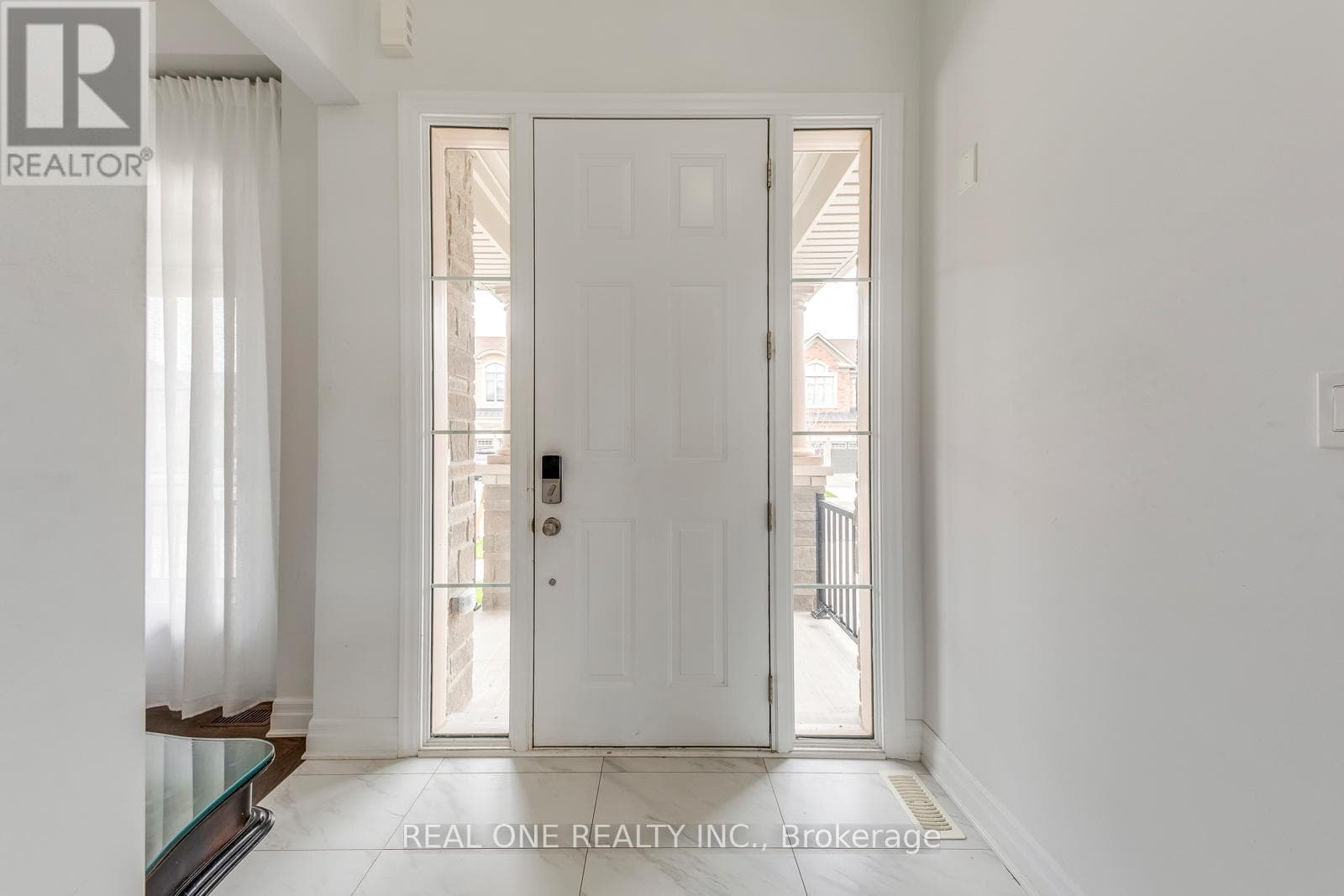 Photo of 1079 JOHN LAIRD CIRCLE