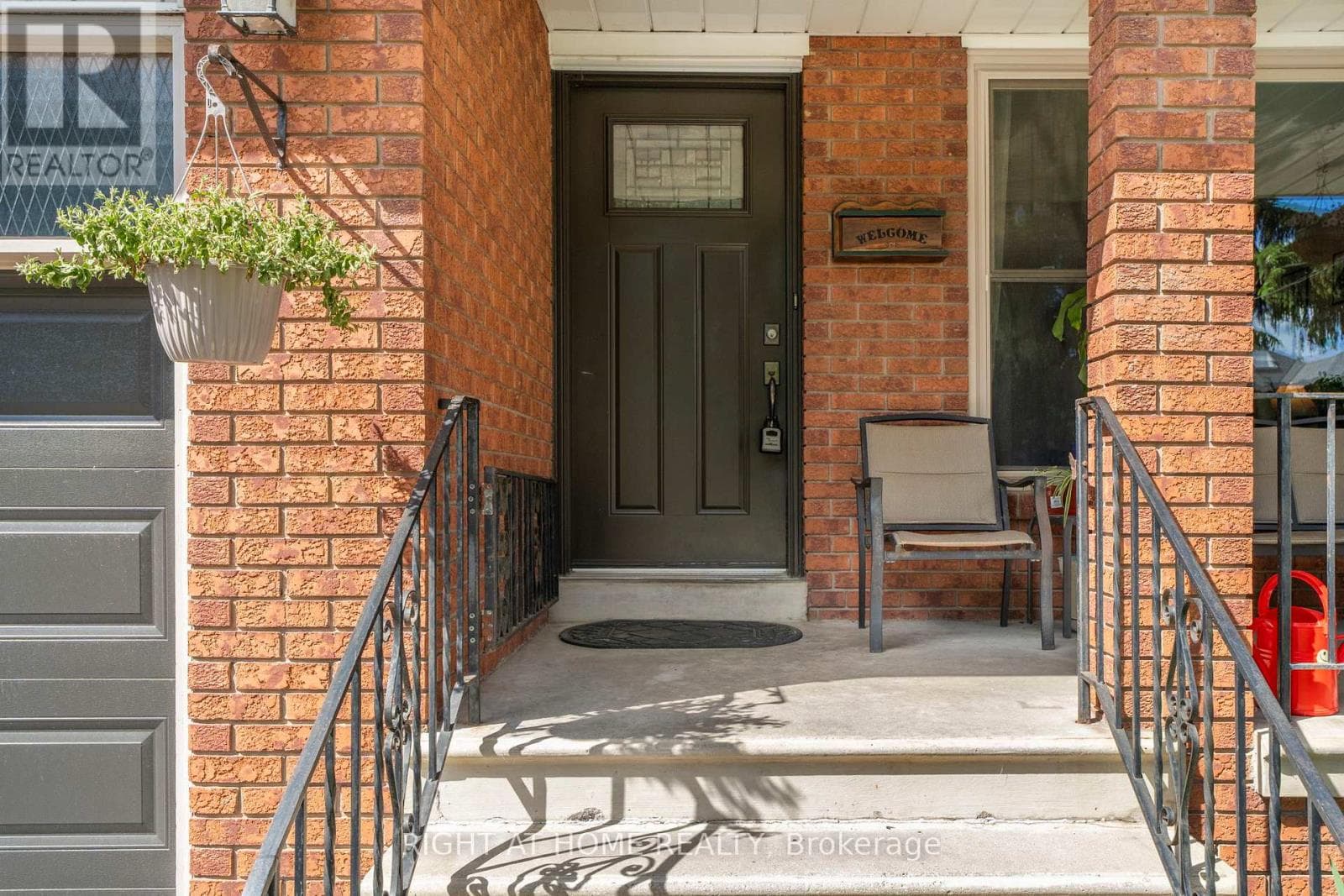 Photo of 33 BENSON AVENUE