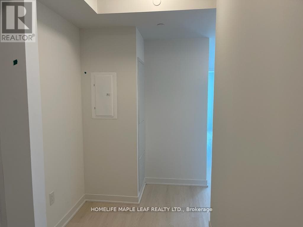 Photo of 3902 - 3900 CONFEDERATION PARKWAY