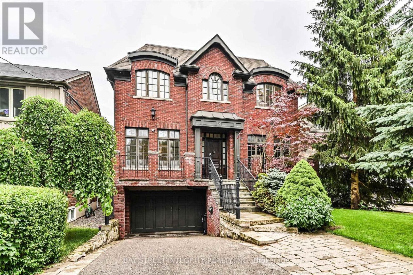 Photo of 5 WESTGROVE CRESCENT