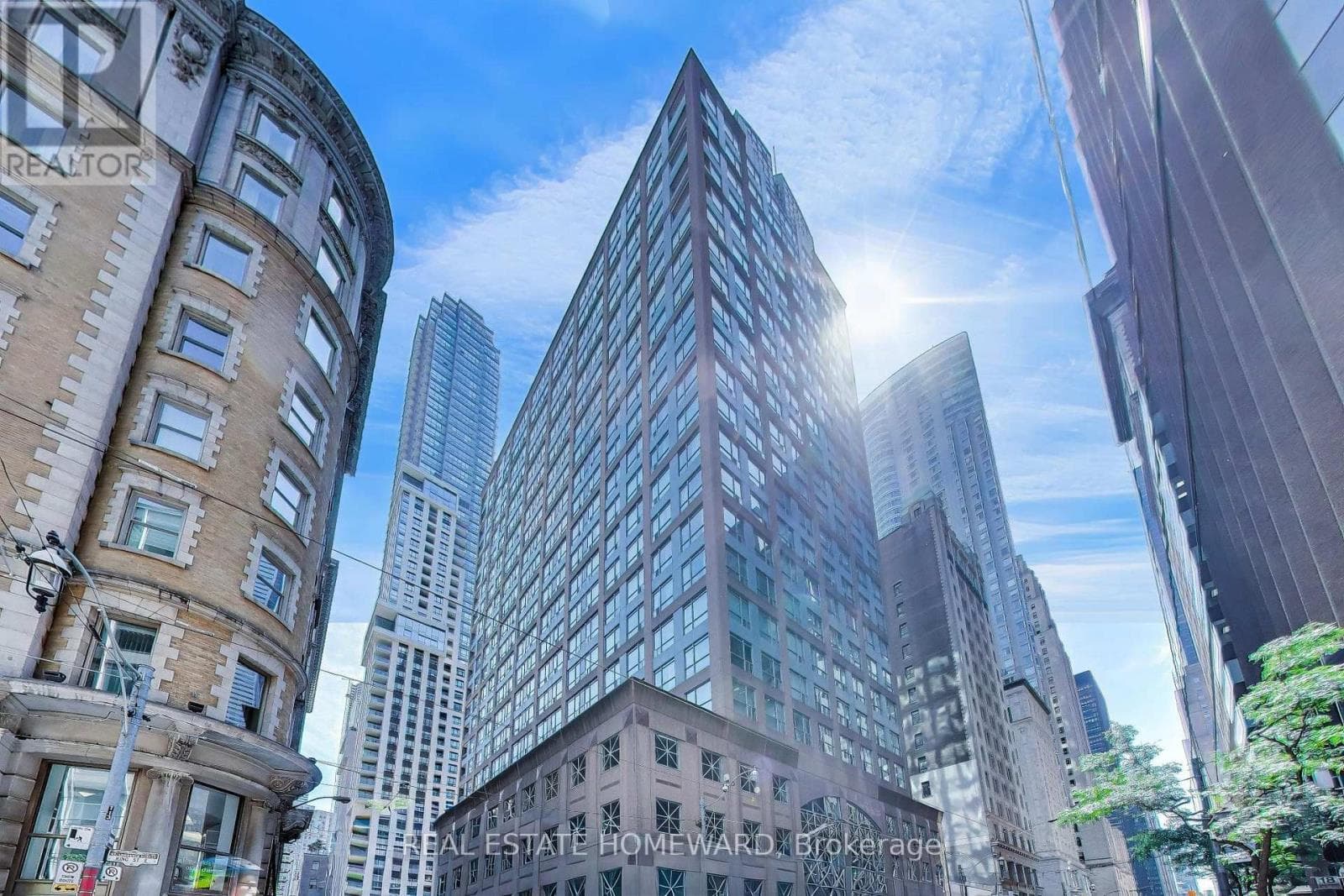 Photo of 602 - 7 KING STREET E