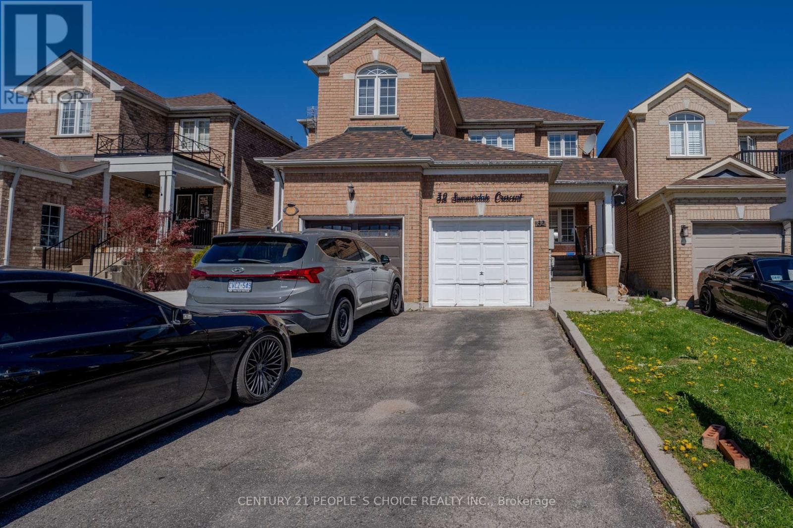 Photo of 32 SUMMERDALE CRESCENT