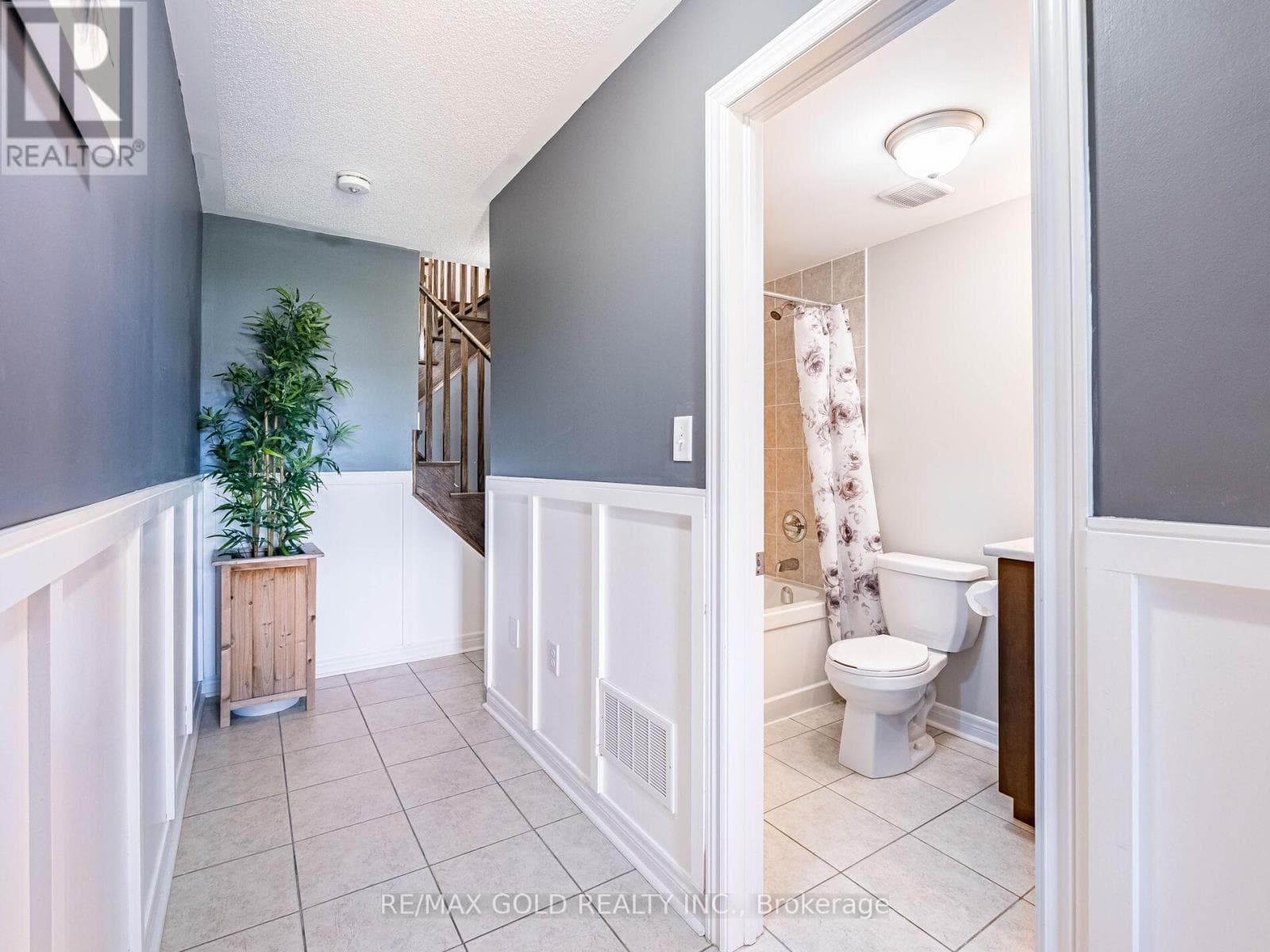 Photo of 19 SUDELEY LANE