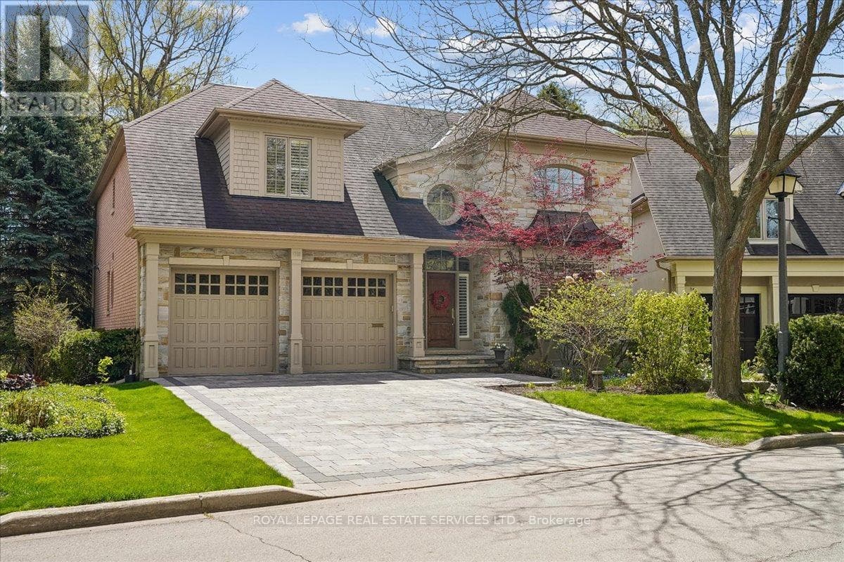 Photo of 1726 THE PINES