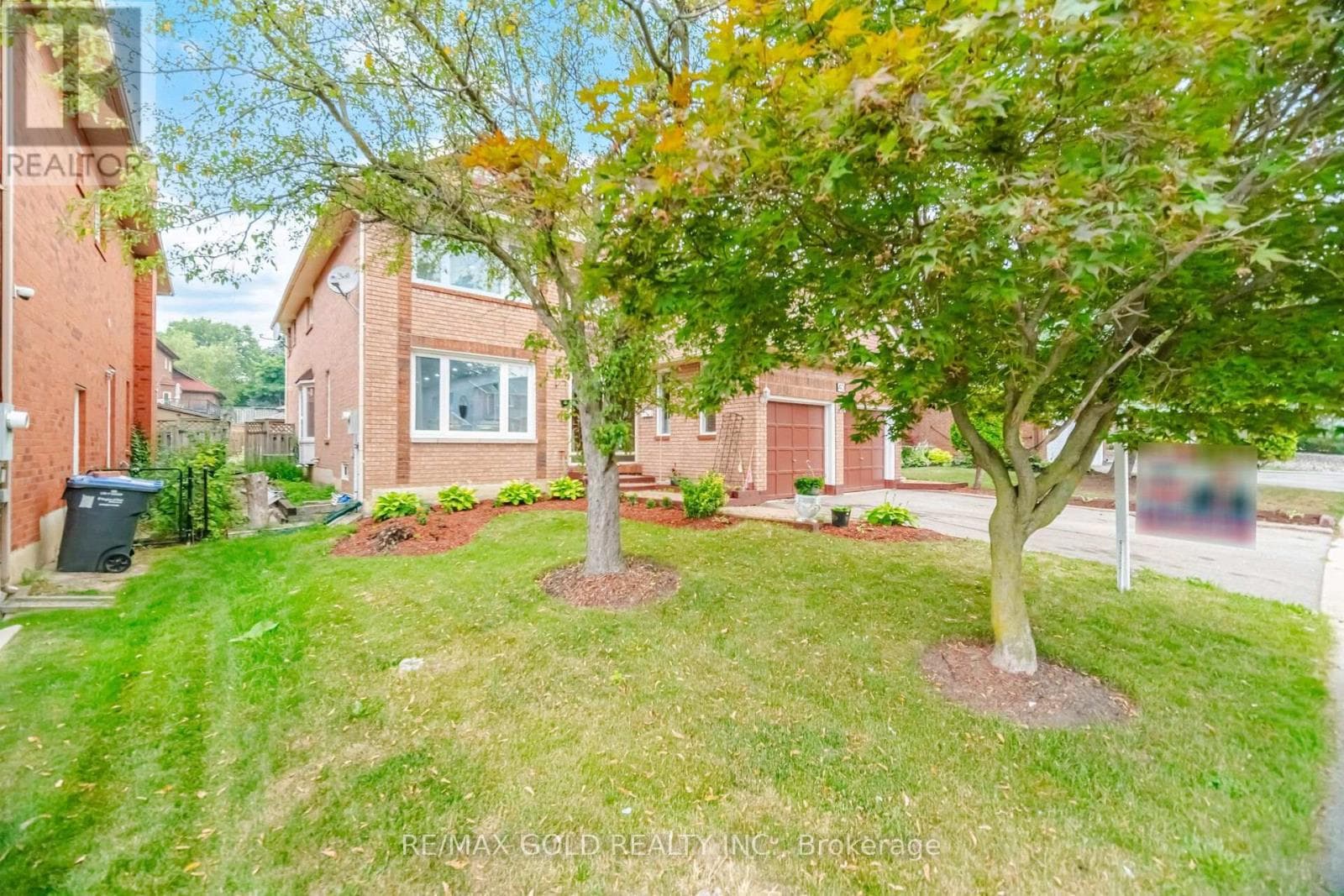 Photo of 40 KENPARK AVENUE