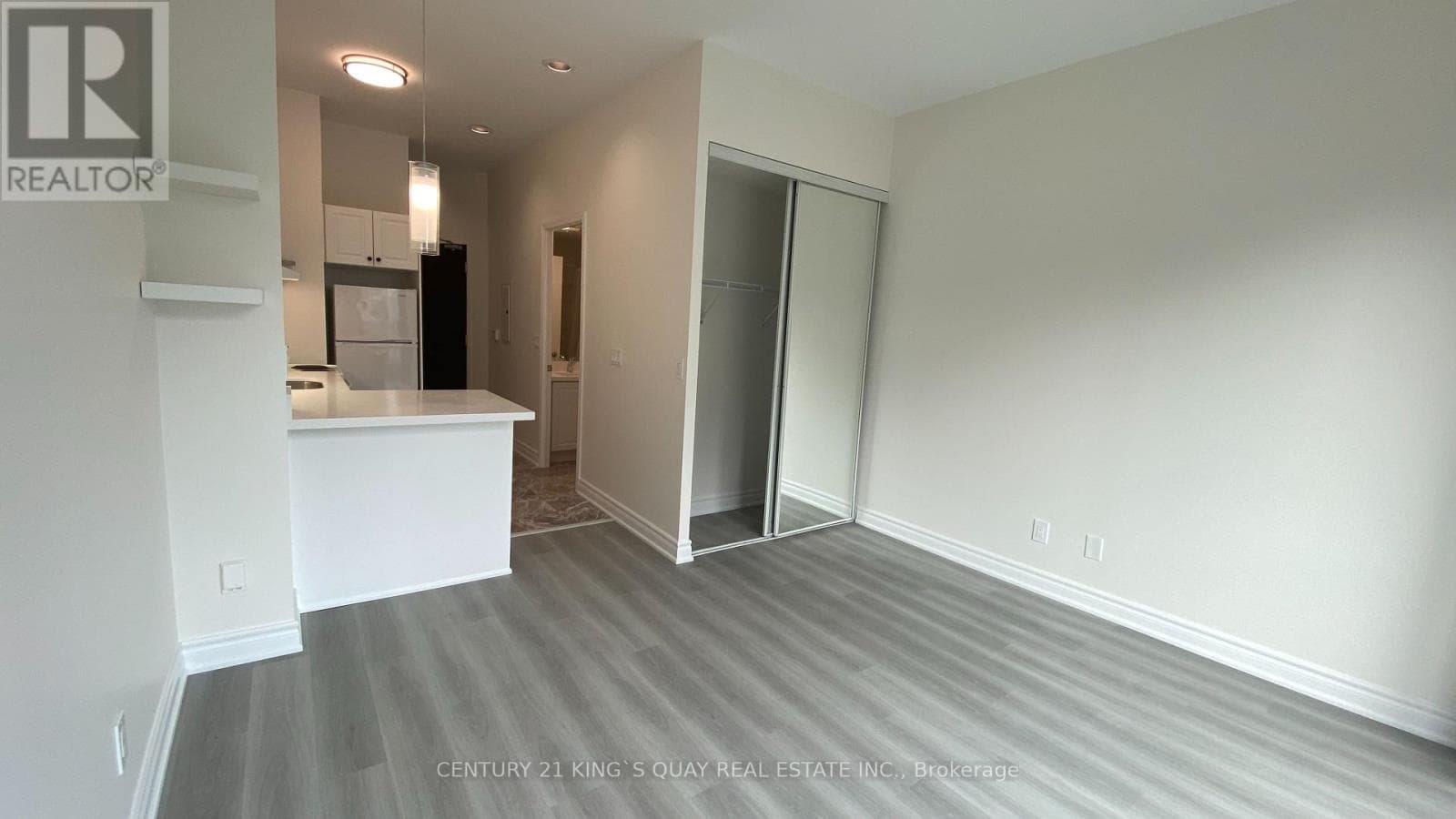 Photo of 1214 - 7 KING STREET E