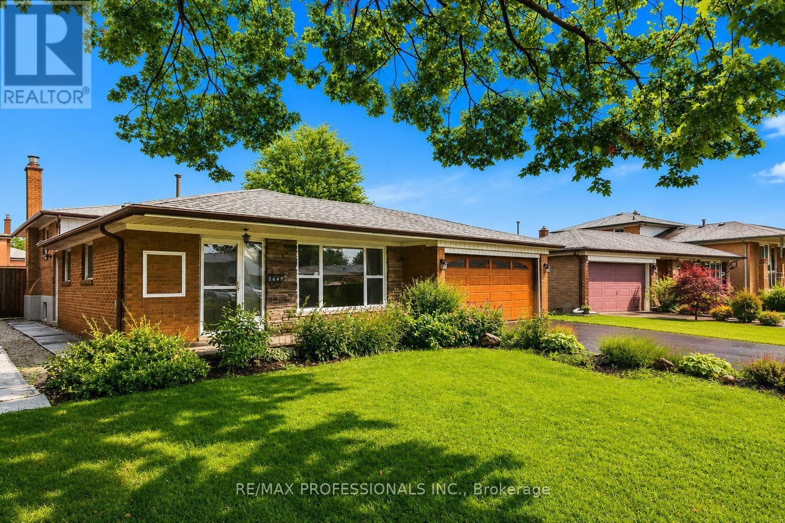 Photo of 7449 PICKFAIR DRIVE
