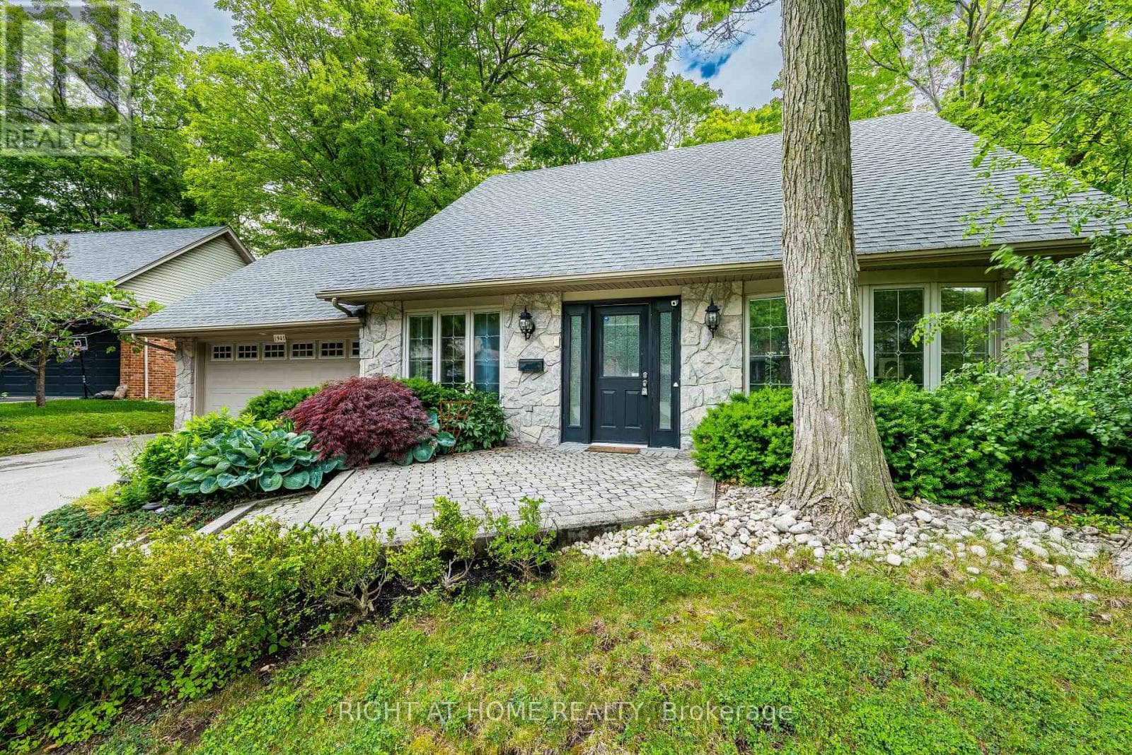Photo of 1941 FOUR SEASONS DRIVE