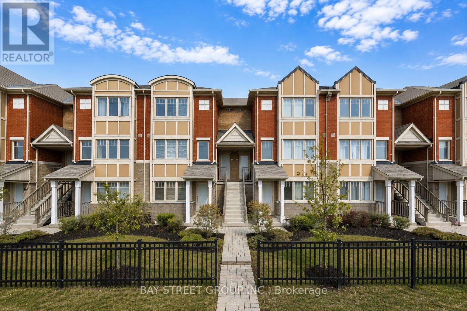 Photo of 13 - 3975 EGLINTON AVENUE W