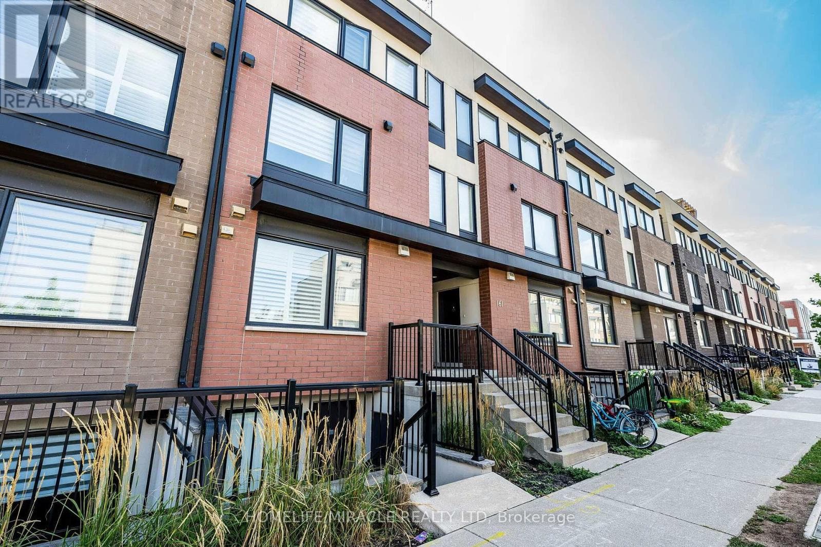 Photo of 8 - 161 WILLIAM DUNCAN ROAD