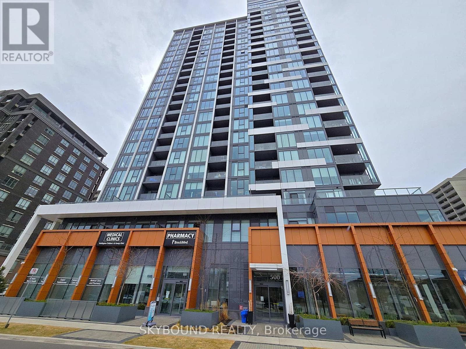 Photo of 1008 - 500 BROCK AVENUE