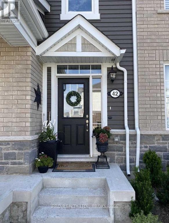 Photo of 42 - 1222 ROSE WAY