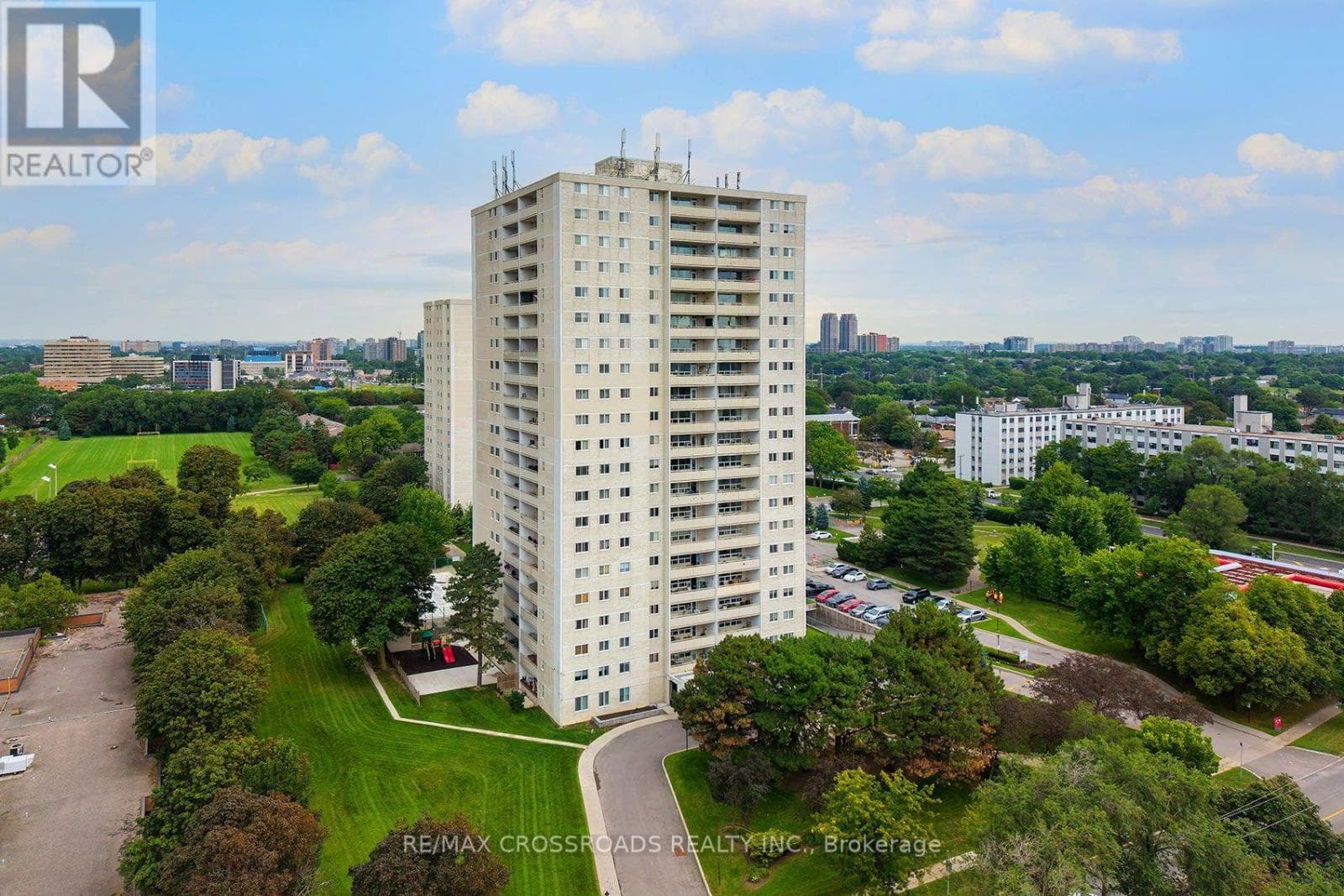 Photo of 906 - 1350 YORK MILLS ROAD