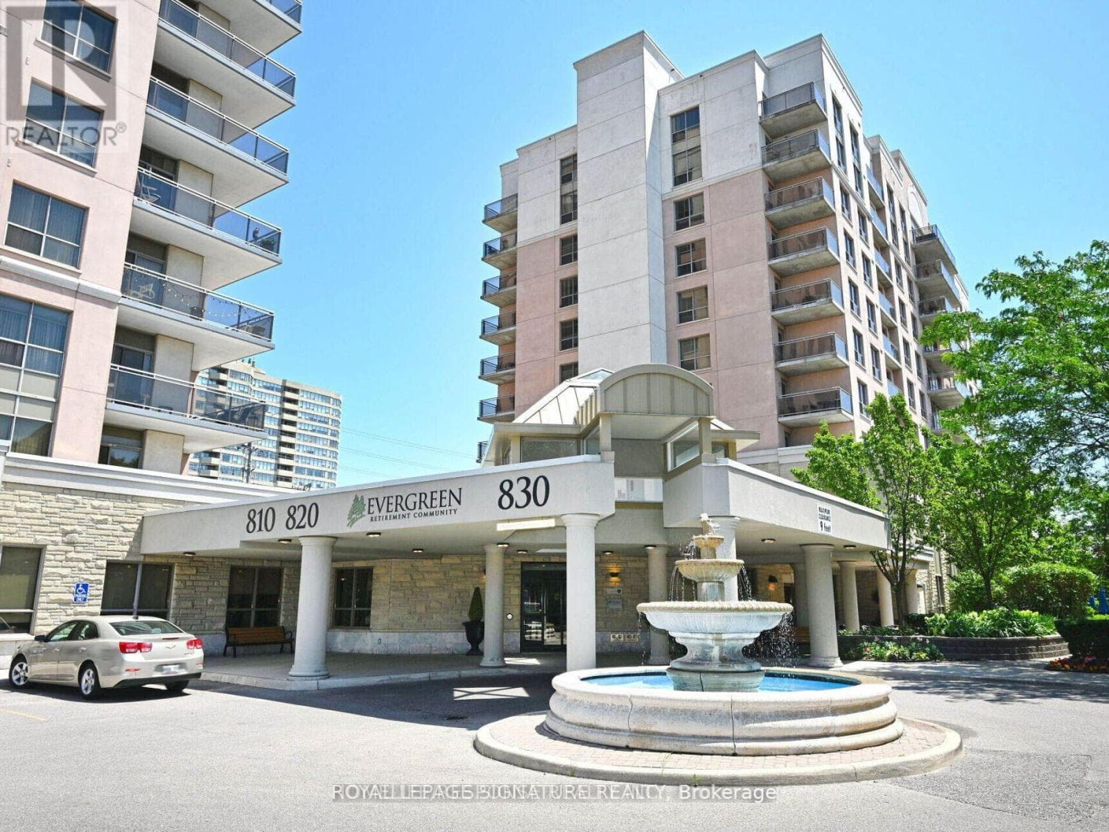 Photo of 1003 - 810 SCOLLARD COURT