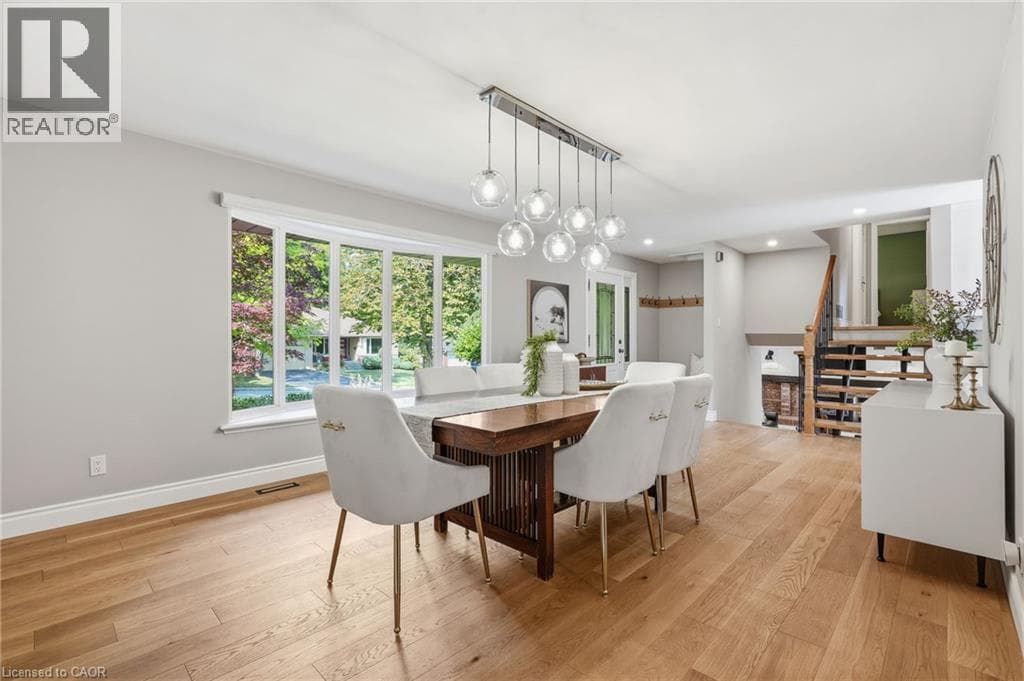 Photo of 1281 LAKEVIEW Drive
