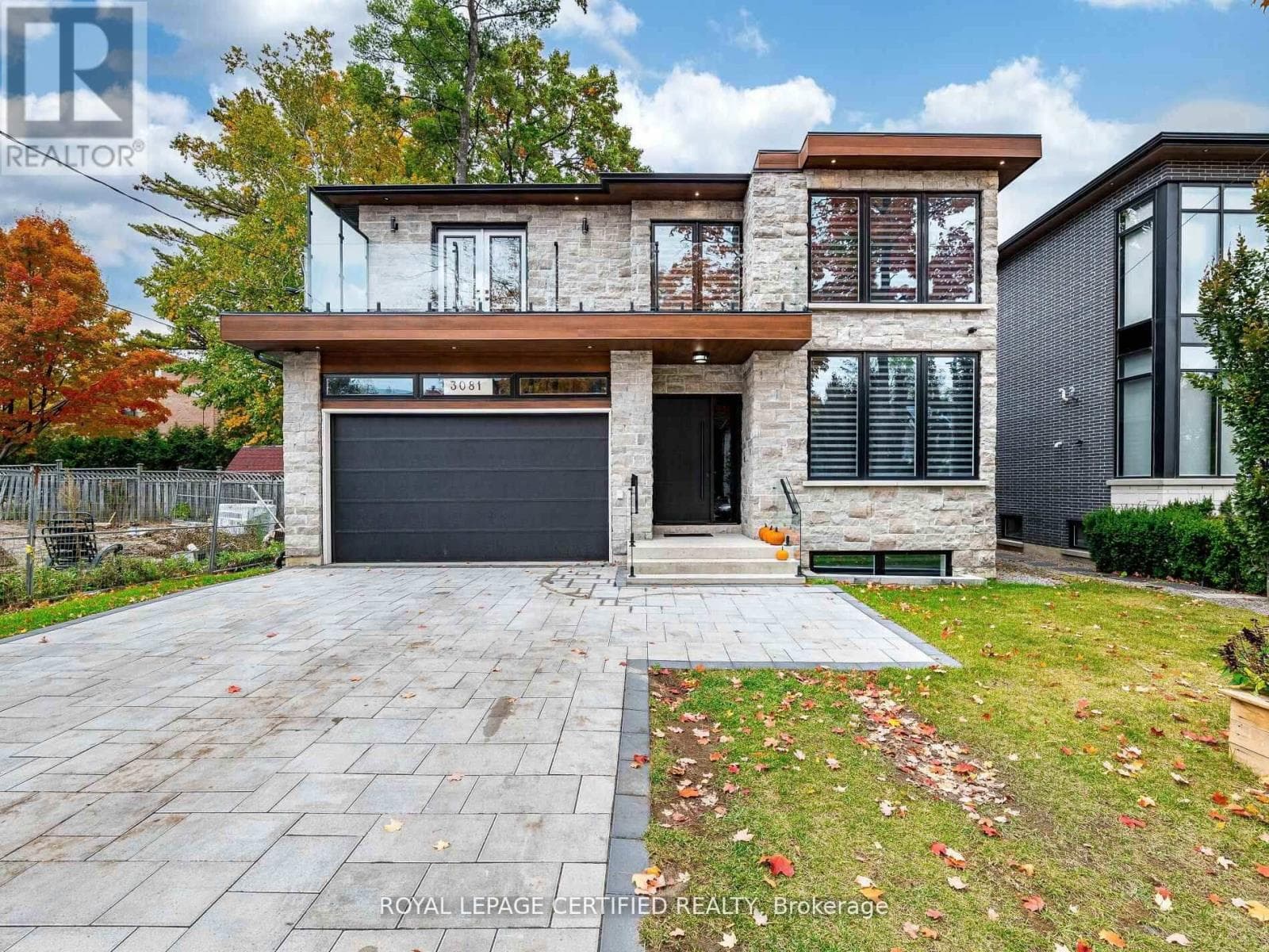 Photo of 3081 GRENVILLE DRIVE