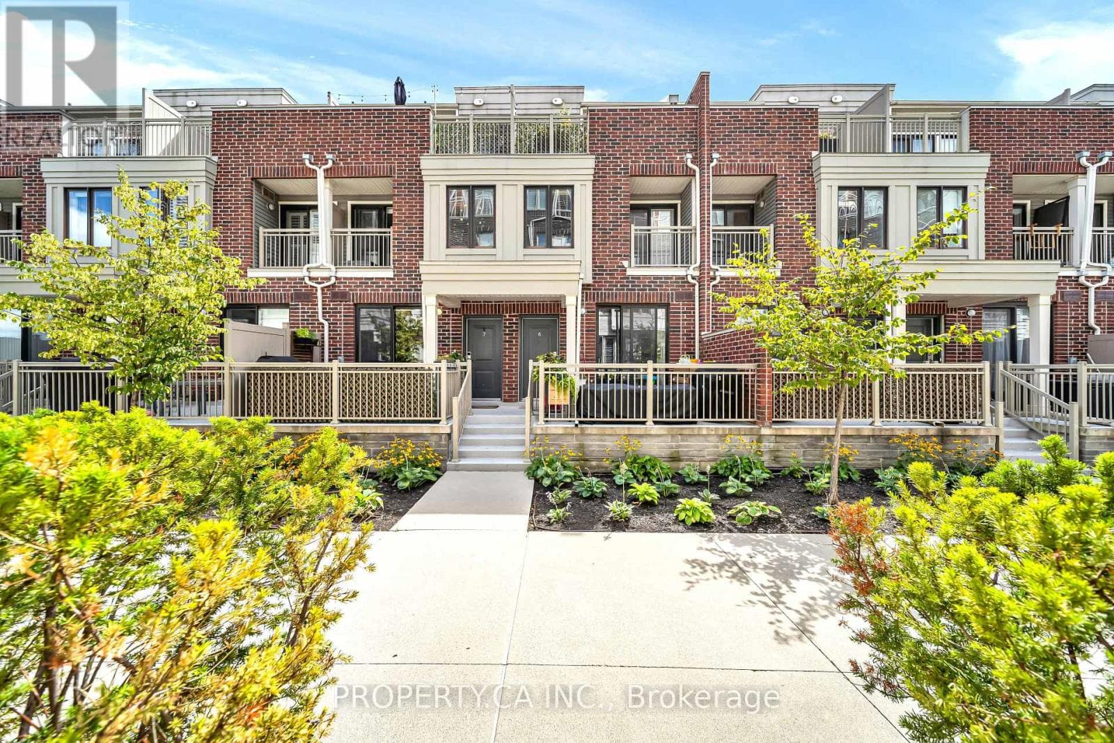 Photo of 7 - 135 LONG BRANCH AVENUE